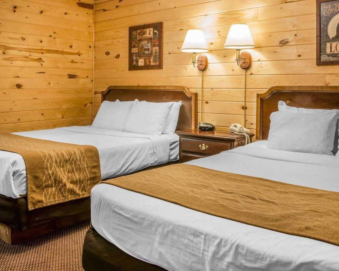 Cabins Of Mackinac & Lodge Mackinaw City Extérieur photo