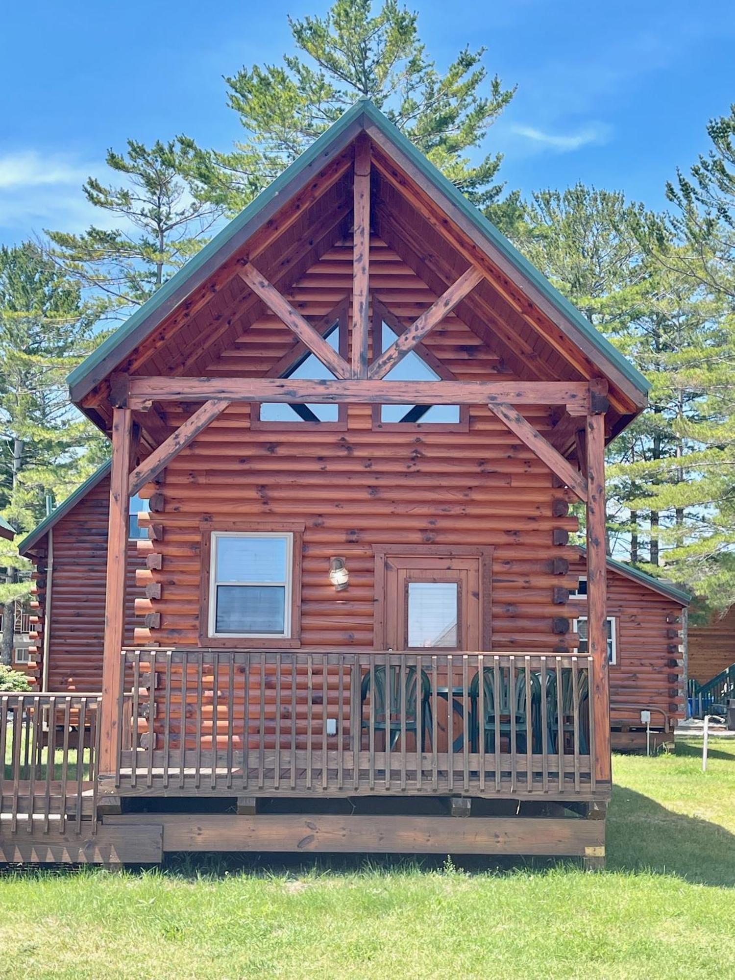 Cabins Of Mackinac & Lodge Mackinaw City Extérieur photo