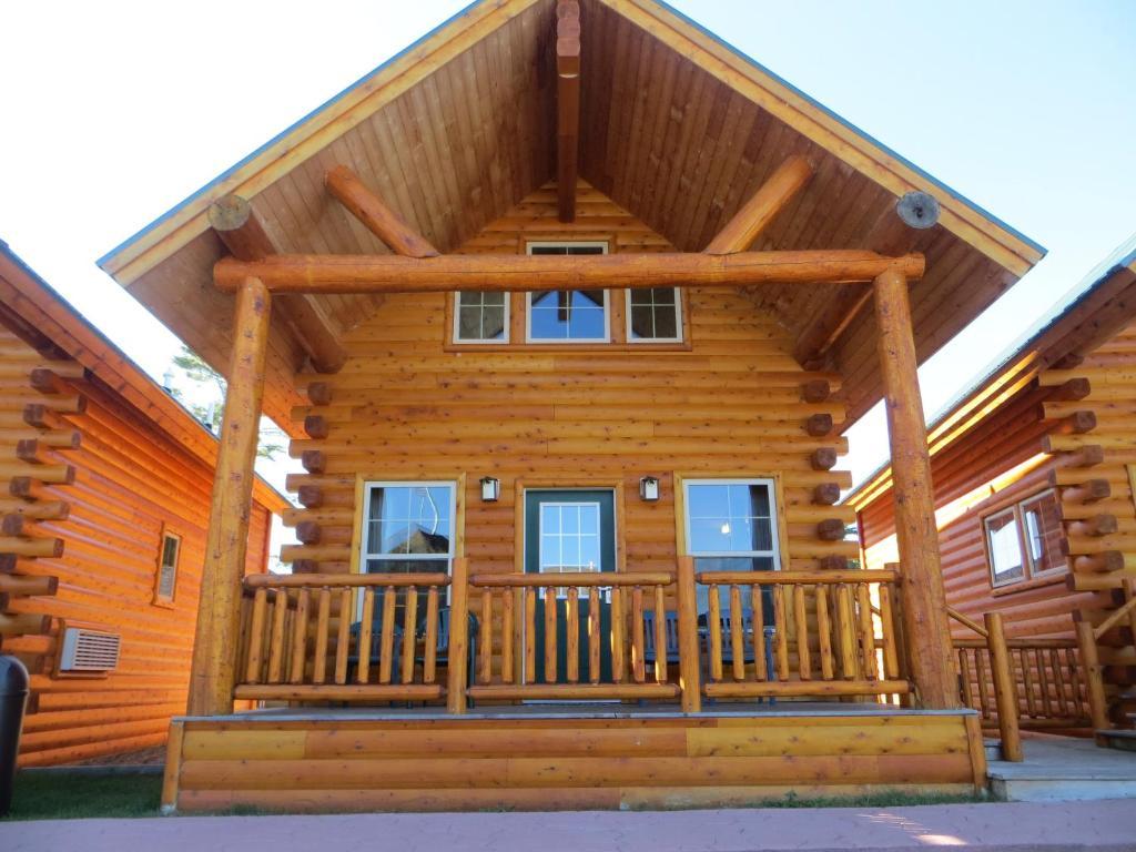 Cabins Of Mackinac & Lodge Mackinaw City Extérieur photo